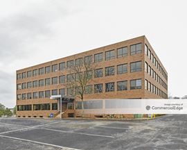 Rockside Square II