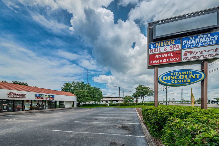 30600-30608 US Highway 19 N