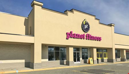 Retail space for Rent at 601 Portion Road Ste 8 in Lake Ronkonkoma