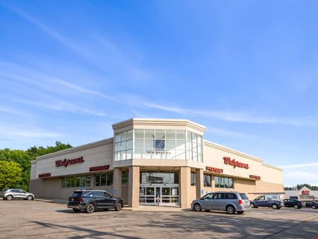 Retail space for Sale at 7804 Cincinnati Dayton Rd in West Chester
