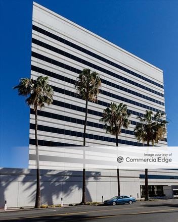 401 Wilshire