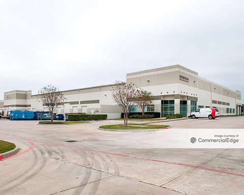 World Houston International Business Center - Buildings 25, 26, 34 & 35