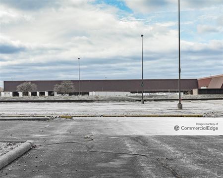 Industrial space for Rent at 5555 Scarborough Blvd in Columbus