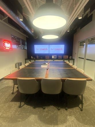 Pearl Cowork - 200 East Grayson Street