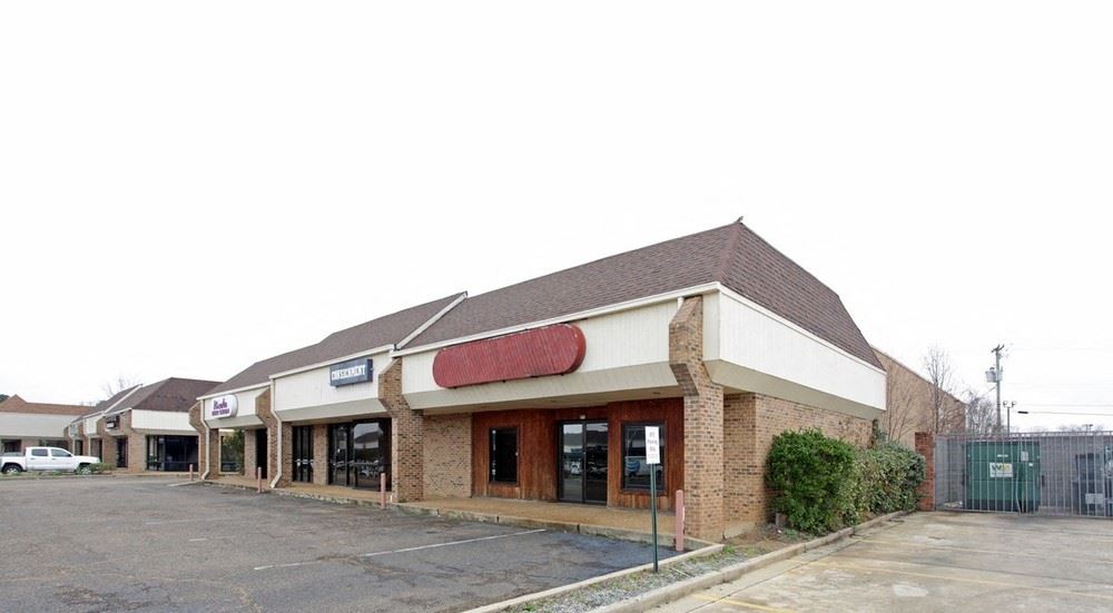 898 Centre Street. RIdgeland, MS.