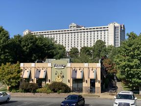 RESTAURANT FOR SALE OR LEASE IN BRANSON