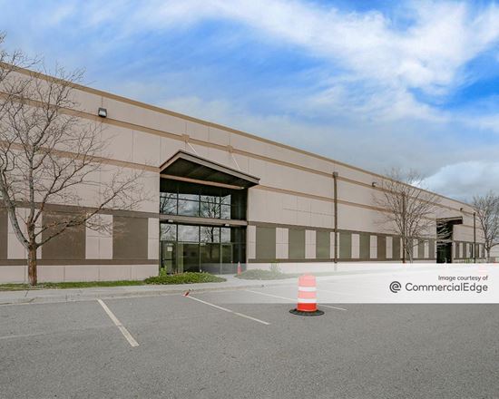 Centennial Airport Center - Building C - 7347 South Revere Pkwy, Englewood,  CO | industrial Building