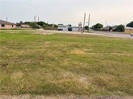 2594 Main St