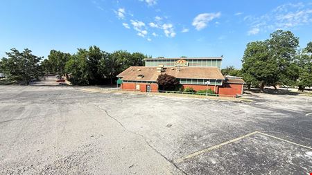 Photo of commercial space at 5116 South Lewis Avenue in Tulsa