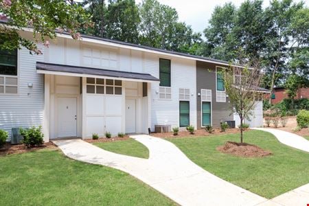 Photo of commercial space at 1898 Spring Road SE in Smyrna