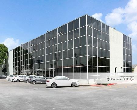 Office space for Rent at 14200 Gulf Fwy in Houston