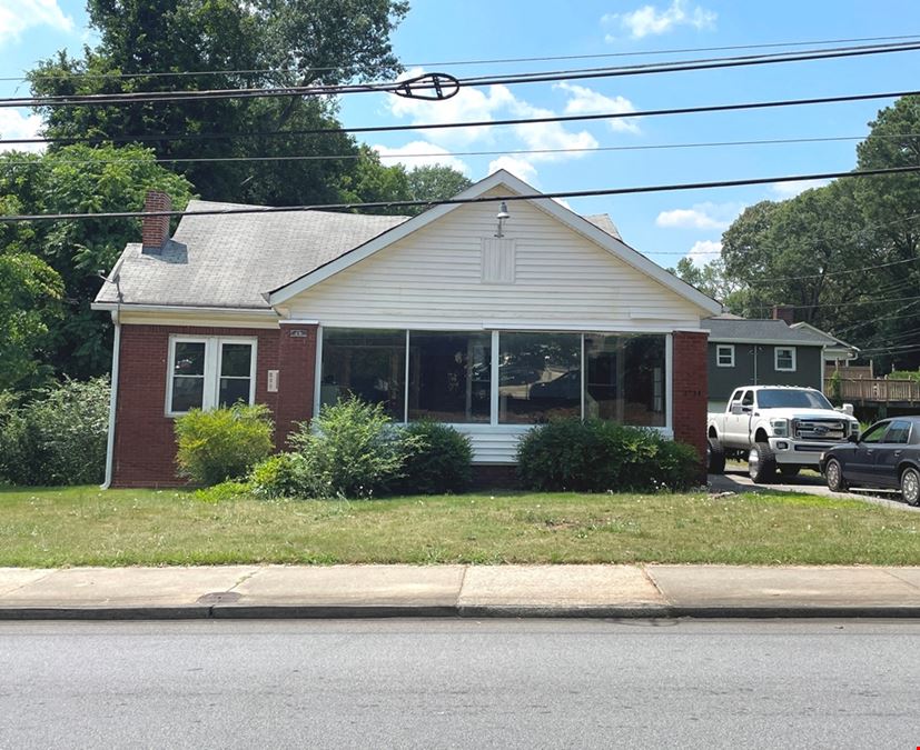 +/-3,874 SF Building For Sale - Investors Welcome!