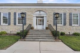 416 George St