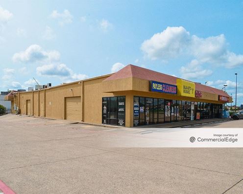 Parker Crossing Shopping Center