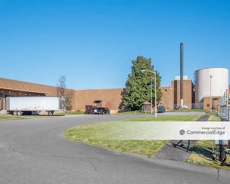 Industrial space for Rent at 3112 Pleasant Garden Rd in Greensboro