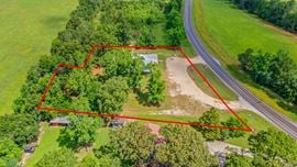 High-Exposure Commercial Property in Cleveland, Texas