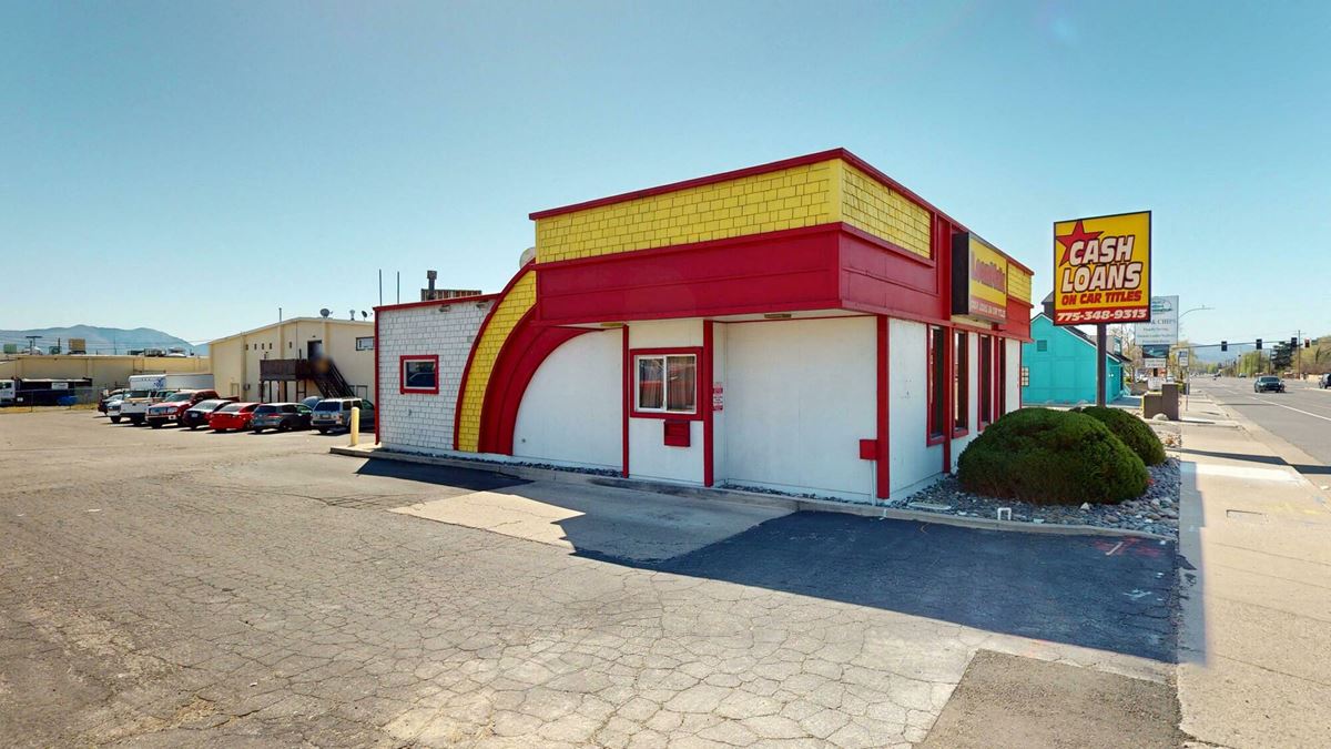 Town & Country Plaza - RETAIL CENTER