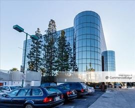 2001 Wilshire
