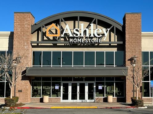 Centre Pointe Marketplace