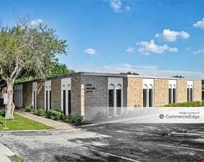 Brass Professional Center - Finesilver, Garner, Midland & Fannin Buildings - San Antonio