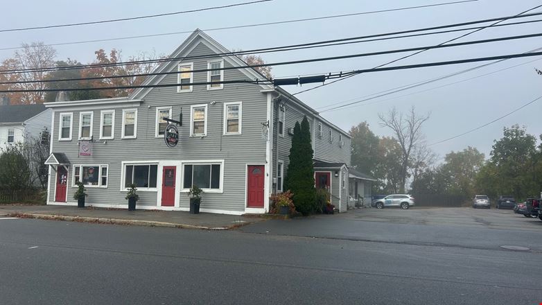 282 Main St