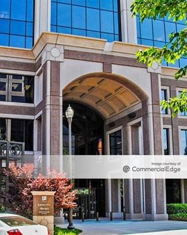 10 Glenlake North Tower
