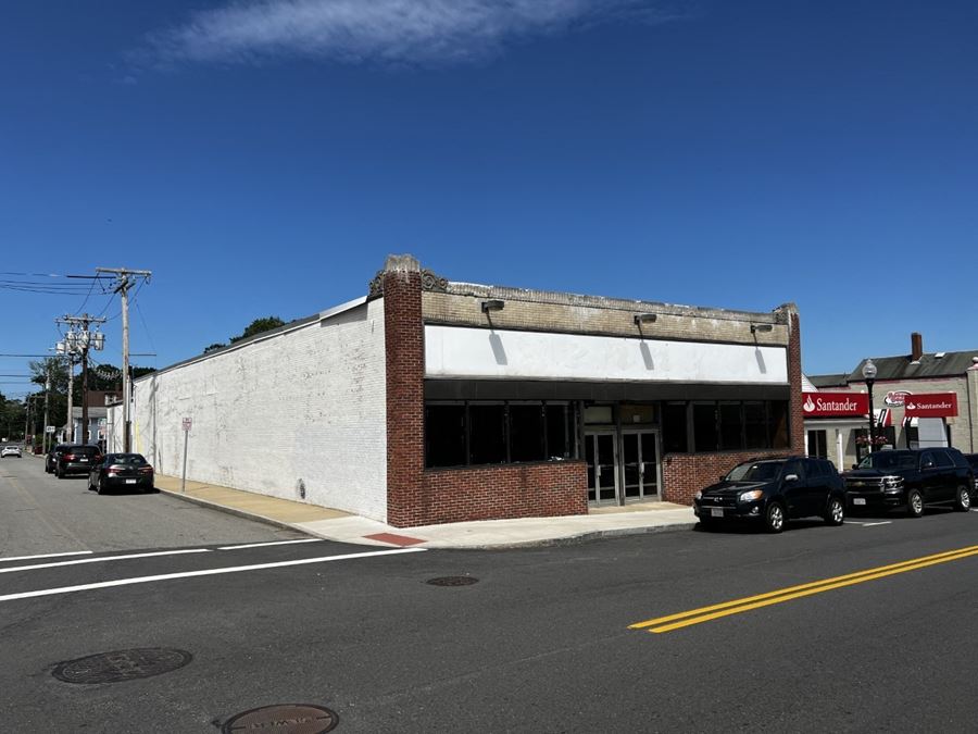FreeStanding Retail Building 85 Center Street , Middleboro, MA CommercialSearch