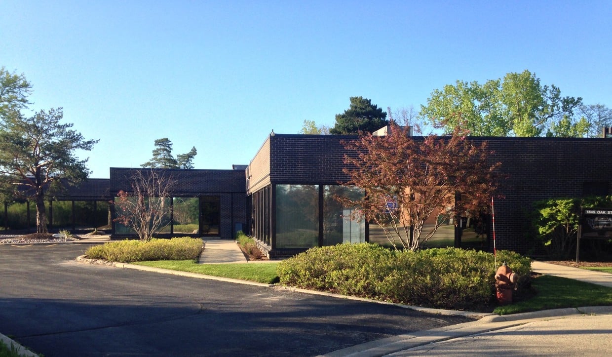 1845 Oak Street Northfield Northfield Office Space For Lease