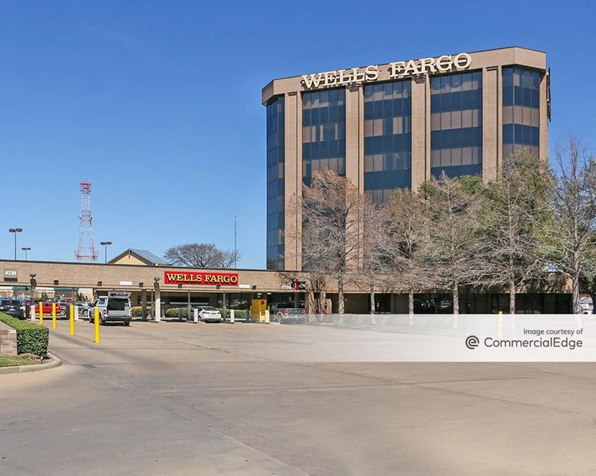 Wells Fargo Bank Building 1105 Wooded Acres Drive, Waco, TX