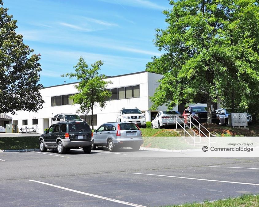 320 Jubilee Drive, Peabody, MA 01960