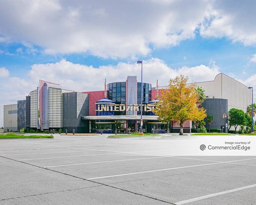 Regal UA Galaxy Theatre Dallas 11801 Mccree Road Retail Building