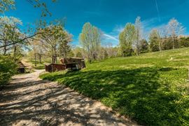 2590 Couchville Pike