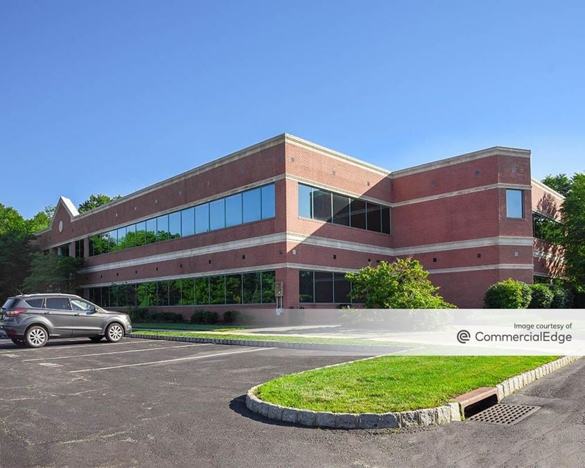 Renaissance Corporate Center