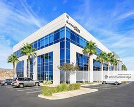 Anaheim Hills Office Plaza