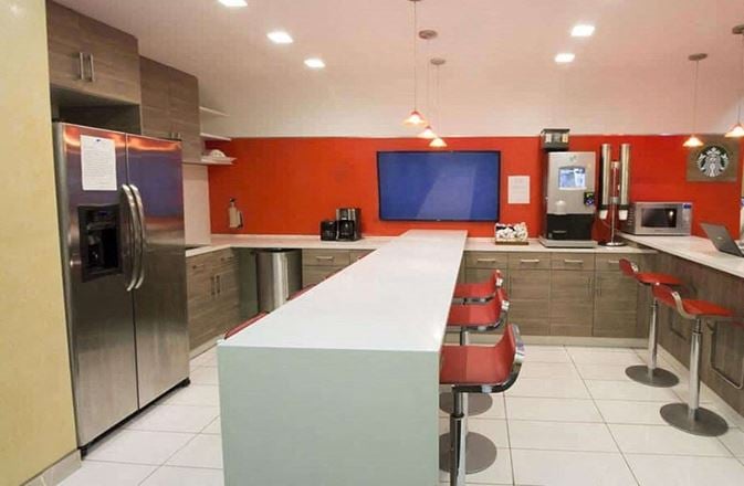 Jay Suites - 34th Street