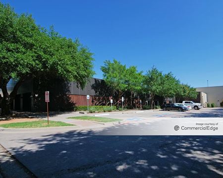 Photo of commercial space at 4023 Oak Lawn Avenue in Dallas