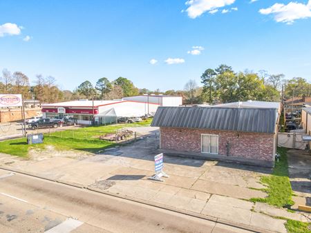 Industrial space for Sale at 9112 S Choctaw Dr in Baton Rouge