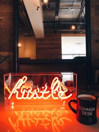 Common Desk - Anderson Lane