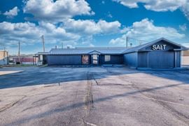 Income-Producing Restaurant & Event Venue | Muscle Shoals