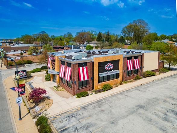 5420 W 95th St, Oak Lawn, IL 60453