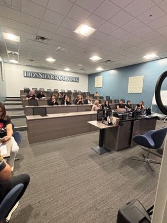 LionShare Cowork - Harbour Village