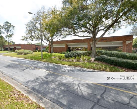 Beaumont Commerce Center - 5426-5460 Beaumont Center Blvd