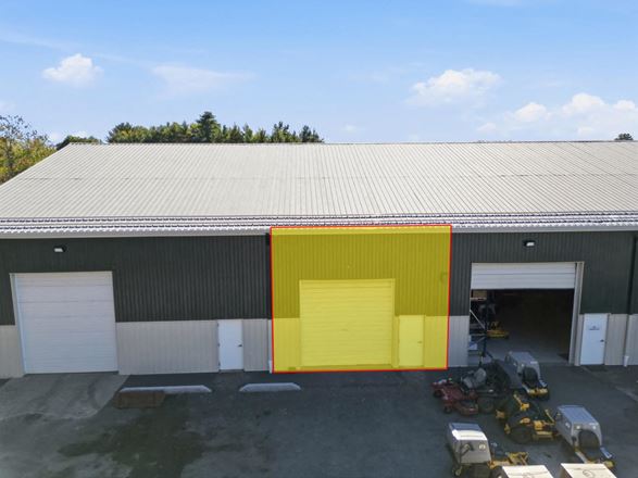 1,800 sf Industrial/ Contractor Space for Lease in Rowley, MA 
