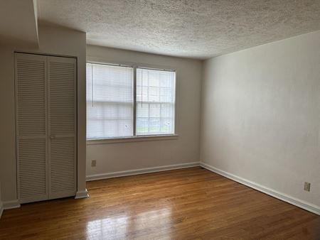 Commercial space for Sale at 540 Glenmoor Rd in East Lansing