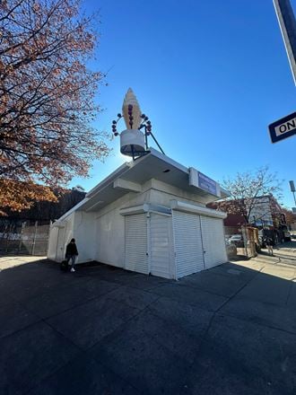 Retail space for Rent at 2472 Webster Avenue in Bronx