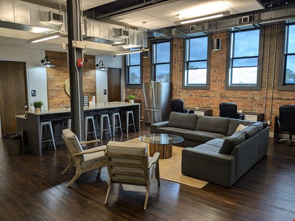 Downtown RH Creative Office