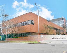 Kendall Center - 250 Binney Street