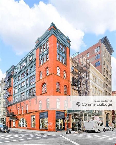 Retail space for Rent at 478 Broadway in New York