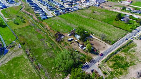 Photo of commercial space at 2055 N Brandon Rd in Star