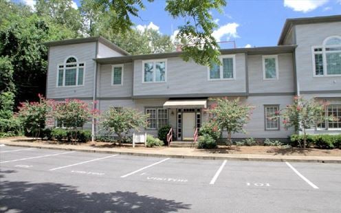 660 E Jefferson